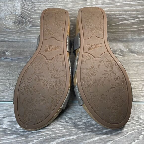 Dansko Laurie Taupe Leather Women's Sz 9/EU 39 Ankle Strap Alt Closure Sandals - Picture 7 of 11